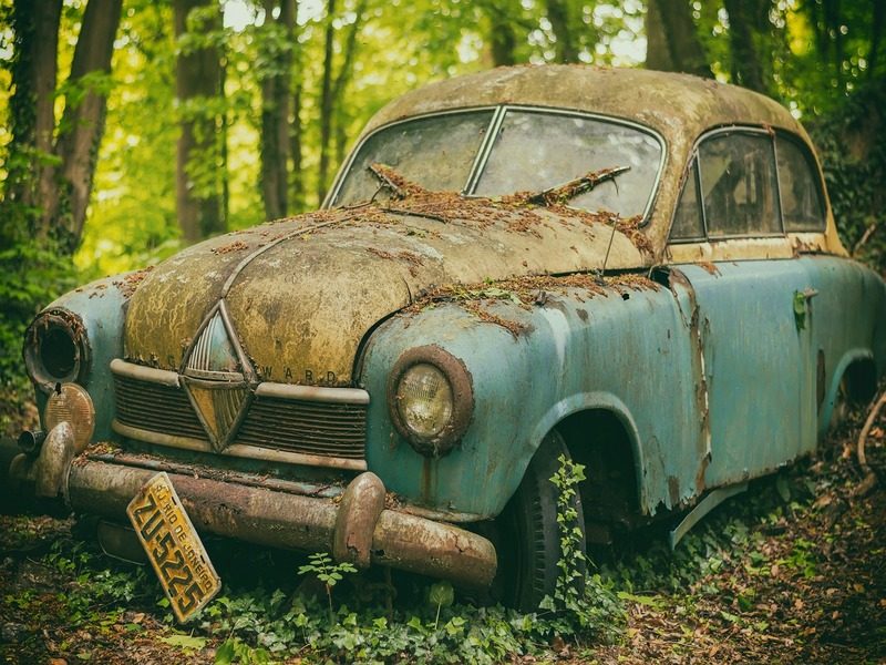 automobile-3368094_1280